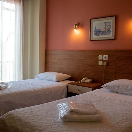 Egnatia Hotel Ioannina Ngoại thất bức ảnh